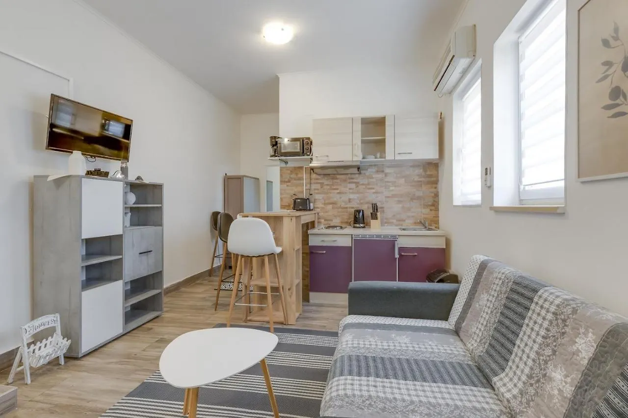 Apartments Kekec Umag 0*,  Croatia
