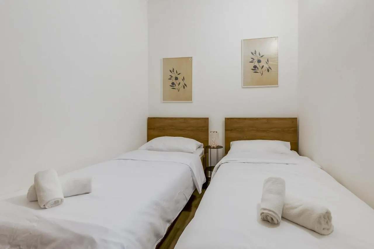 Apartments Kekec Umag Guest house